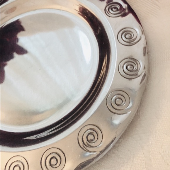 Vintage Like New Small Silver Design Serving Dish - Picture 4 of 8